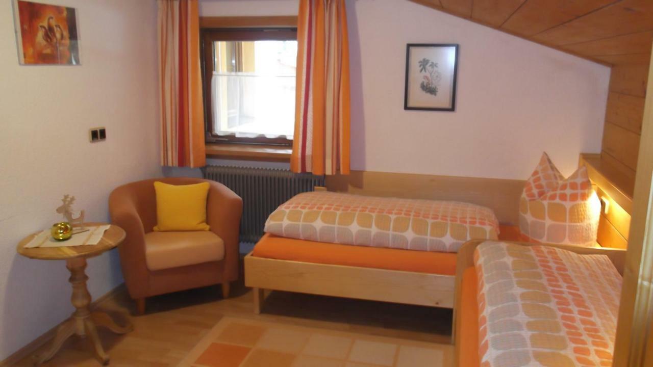 Apartamento Haus Domenig Umhausen Exterior foto